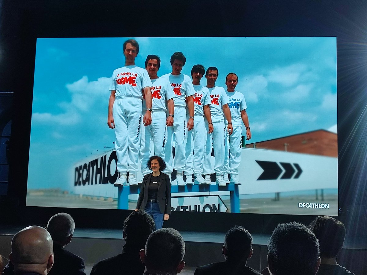 #marketing Nouvelle identité de marque pour <a href="/Decathlon/">Decathlon</a> qui annonce une nouvelle stratégie qui repose sur trois leviers : repenser l'expérience client, la rse et la modernité / efficacité opé. Et signature : are you ready to play ? 
+ d'infos très vite sur Républik Retail Le Média