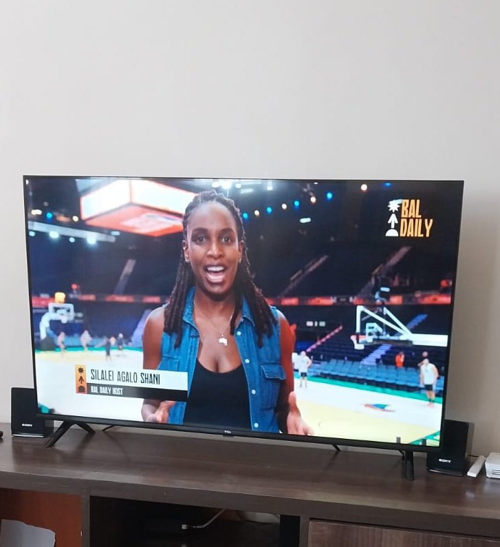 Elle Capitaine tweet media