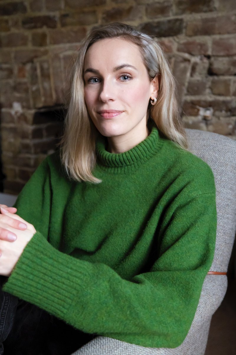 .<a href="/4thEstateBooks/">4th Estate Books</a> has won a seven-way auction for Inconceivable, a memoir by <a href="/RebeccaCoxon/">Rebecca Coxon</a>

bookbrunch.co.uk/page/article-d… (£)