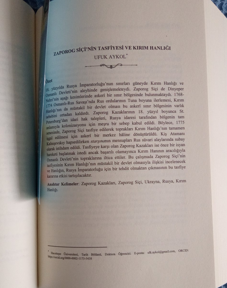 İ. Aydıngün ve V. Morkva'nın editörlüğünde <a href="/AtamBaskanlik/">Atatürk Araştırma Merkezi Başkanlığı</a> tarafından yayımlanan "Ukrayna" kitabında ben de "Zaporog Siçi'nin Tasfiyesi ve Kırım Hanlığı" başlıklı makalemle yer aldım.

Çalışma kurumun e-mağazasından indirimli şekilde temin edilebilir:

emagaza-atam.ayk.gov.tr/product/defaul…