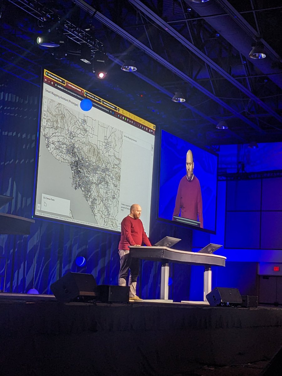 MapsByAntonia's tweet photo. AI Assistants have made their way to the Map Viewer!

#EsriDevSummit2024 https://t.co/gOuax3Toww