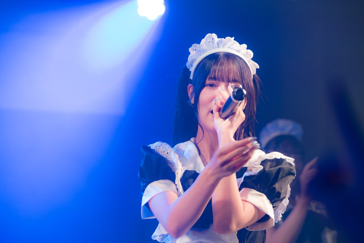 ushilagp03's tweet photo. 2024/3/11 #selfish 単独公演"#selFree"2部(メイドさん衣装)
清水玲衣
以前「ロングメイドはいいぞ」という謎の熱弁を交わしたことがあるが、この日はミニスカメイドさん。
とにかくれーちゃんが歌ってるときの優しい目の形が好き。
(↑解像度がカンストしてるので逆に語彙が消滅するやつ)
それから、いつもネイルと髪型オシャレにしてるから注目!!