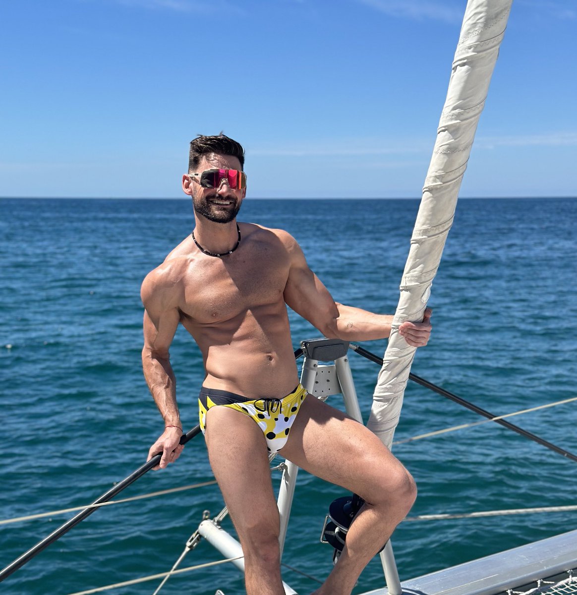 sum 𐚁 tweet media