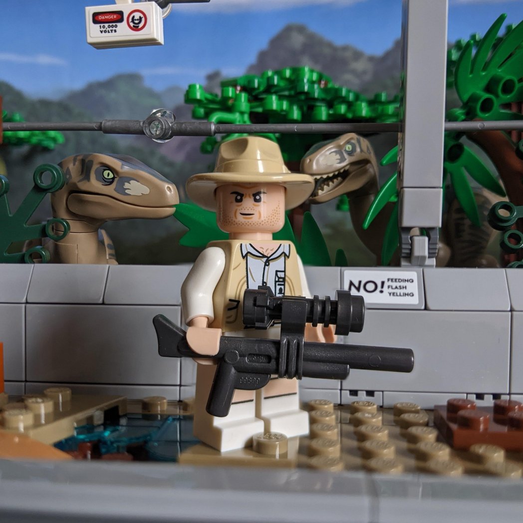 More #LEGO #JurassicPark minifigure profiles! This time the employees of Jurassic Park... @JurassicWorld @lego