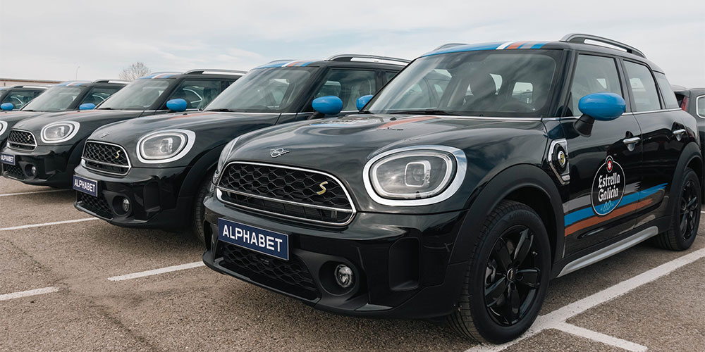 El grupo cervecero gallego Hijos de Rivera ha renovado toda la flota de su fuerza comercial con vehículos <a href="/MINIEspana/">MINI España</a> a través de <a href="/Alphabet_es/">Alphabet España Renting</a> .
aegfanews.com/movilidad/nuev…

#Hijosderivera #MINI #Alphabet #flotas #renting