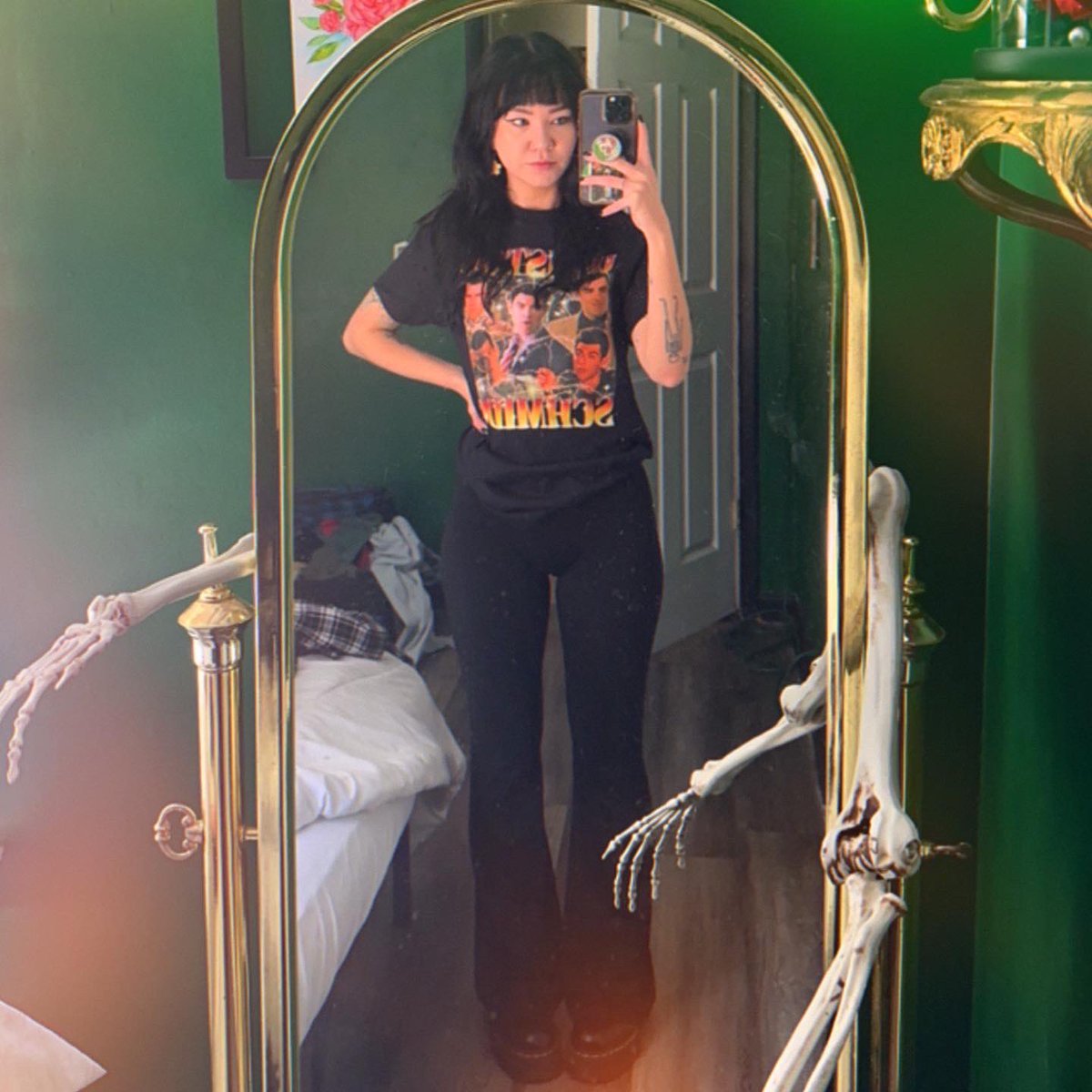 CallMeCOURTNAY's tweet photo. lemme hear ur best dad joke 👇🏻 https://t.co/U0JX3B5lrQ