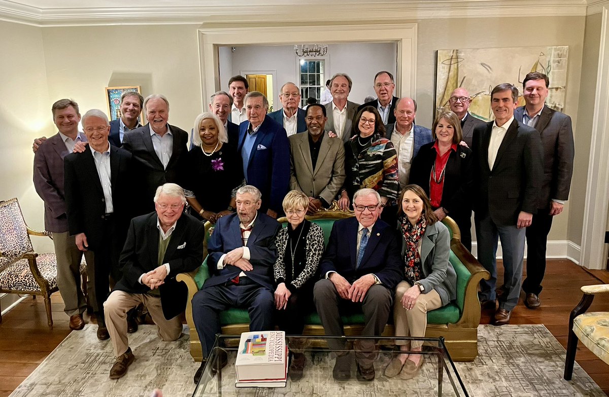 Deanne Mosley tweet media