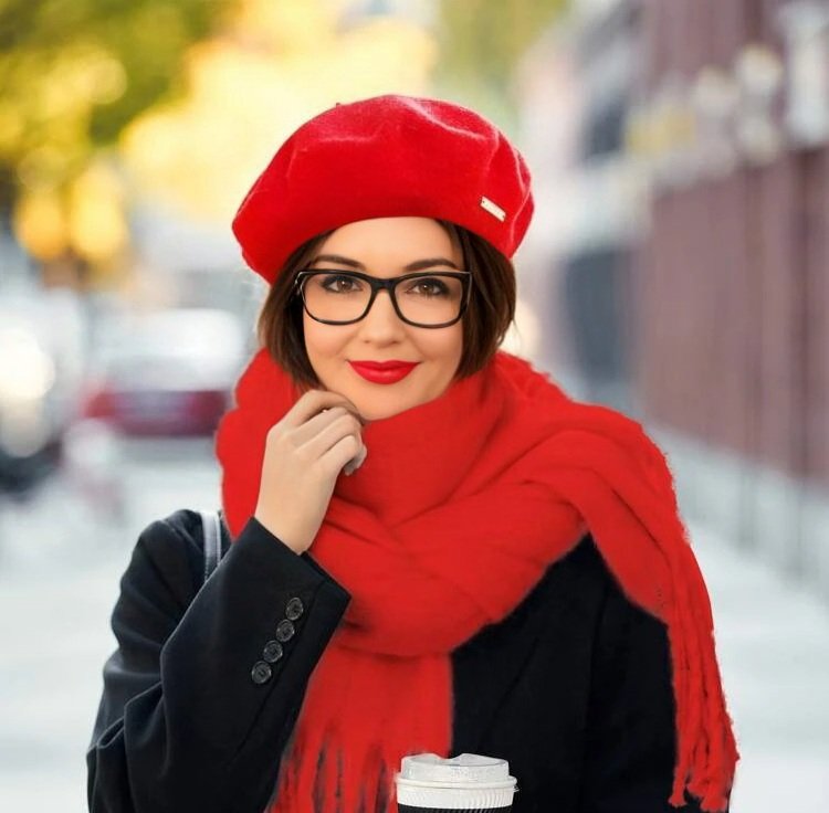 Oshunsprite's tweet photo. I do occassionally experiment with editing so wish to express my apologies for any confusion this photo of myself may cause....
#HappyEditing https://t.co/7i54GyOE8Z