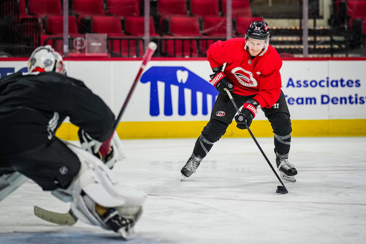 Jake Guentzel is expected to make his debut tonight vs the Rangers