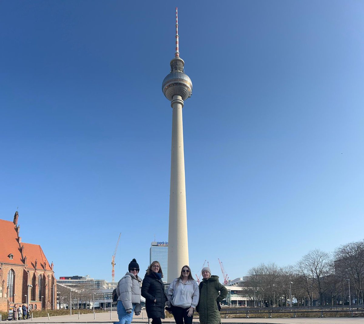 Our Early Years and Education learners are having a great time in Germany! They visited the Kita Perelplatz Kindergarten and the Fichtelgebirger Primary School, as well as the Berlin Wall and TV Tower! Learn more about Early Years and Education here 👇 weston.ac.uk/what-can-i-stu…