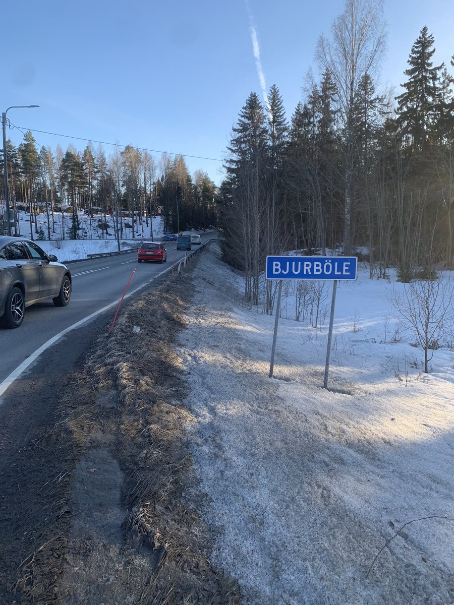 Today it is 125th anniversary of the #Bjurböle #meteorite fall on the sea ice close to Porvoo. We paid visit to the impact site.