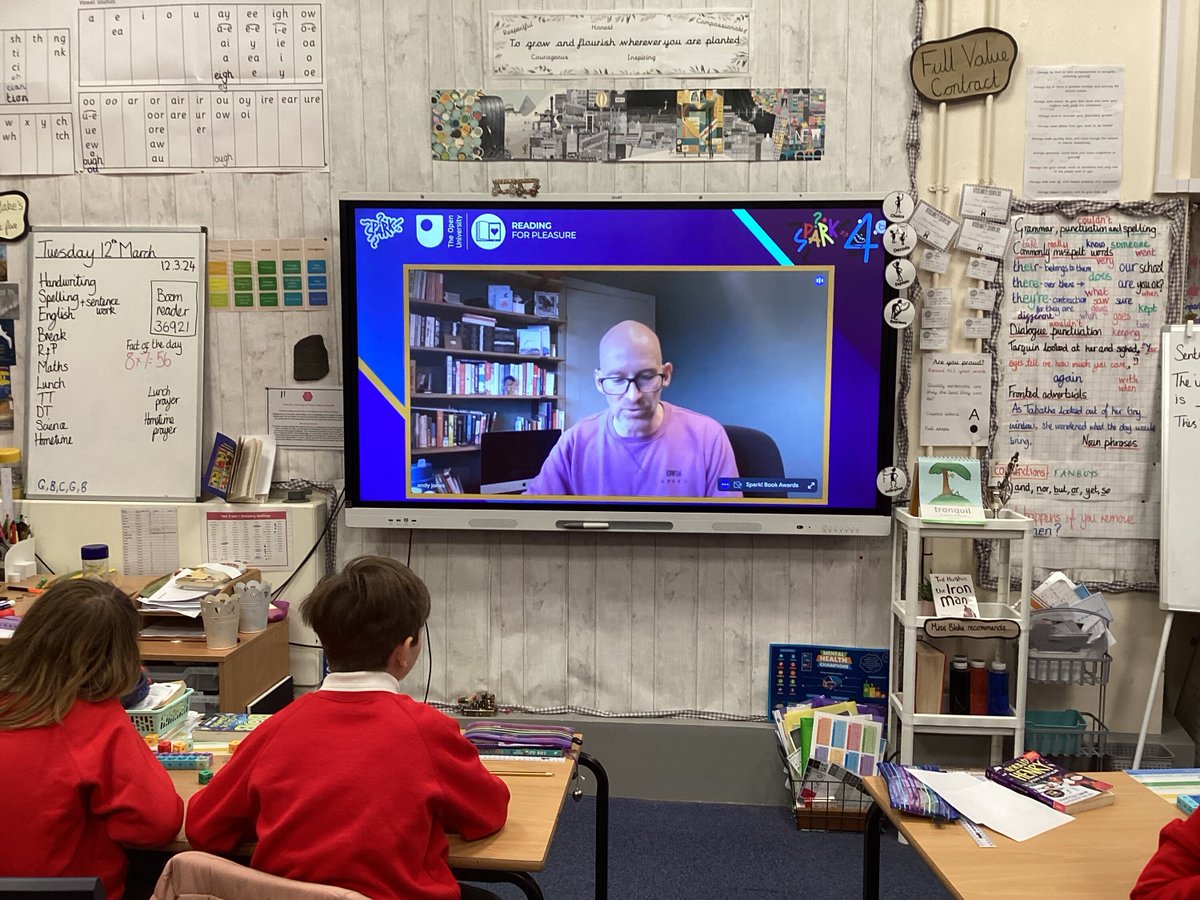 The Hollies had a great author event with Spark nominated author Andy Jones. He really inspired the children when he talk about how he creates his characters for his novels. We can’t wait to read ‘Bob and the Selfie Zombies’. @IshamEngHub @@sparkbookaward