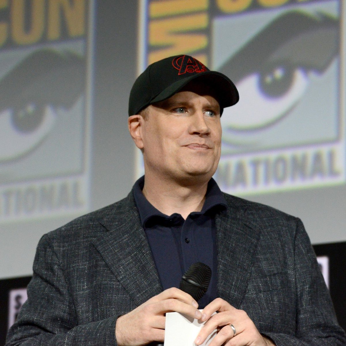 CinematicxNews's tweet photo. Karan Soni verrät, dass es in „DEADPOOL &amp; WOLVERINE“ viele Witze über Kevin Feige gibt: 

„Man muss einen guten Sinn für Humor haben, und das hat er. Das ist also cool.“

via @Collider https://t.co/EkNC5crtzA