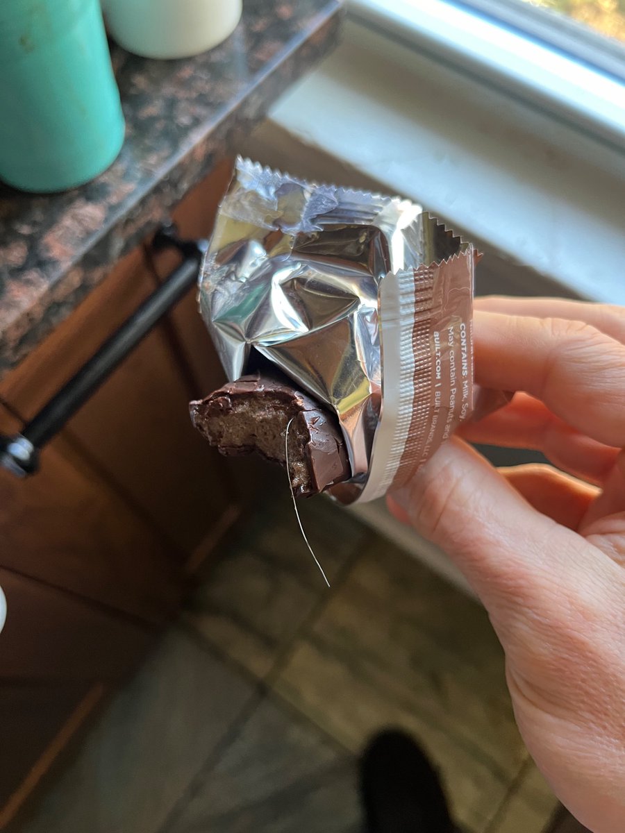 Allthingsvneck's tweet image. @Costco_Insider hey, what happened here? #BuiltPuff
#Proteinbar