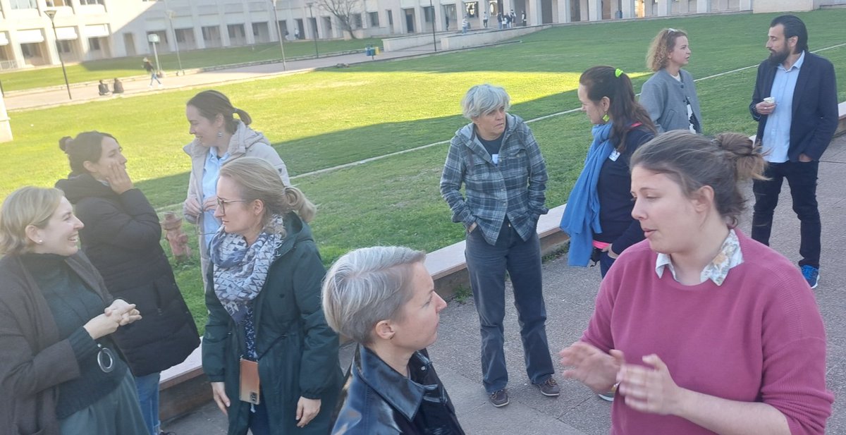 Corvinus Science Shop tweet media