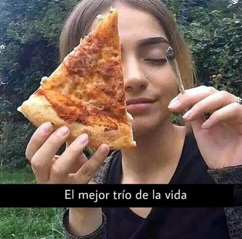 Elparaguayo1231's tweet photo. Hoy está para este trío https://t.co/epWHDW9uII