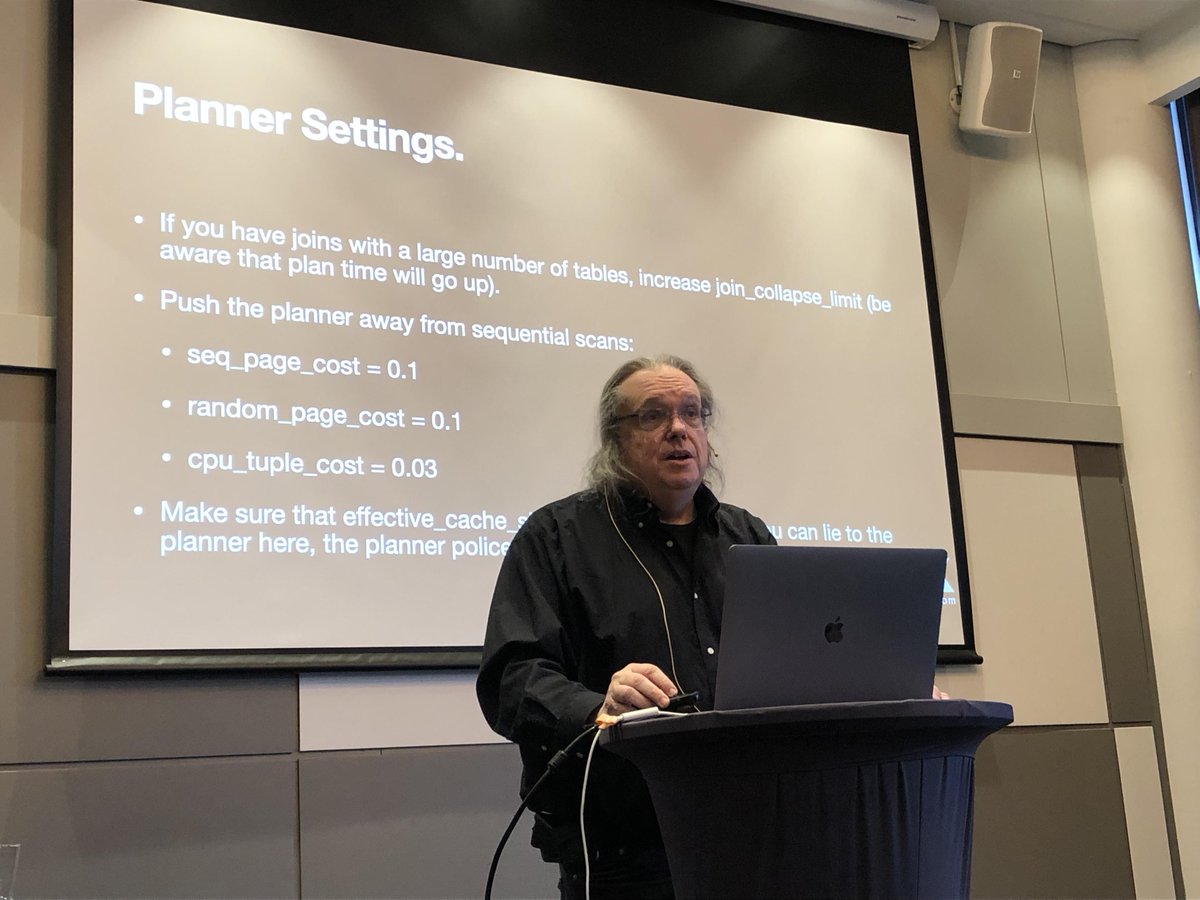 Our last speaker of the day is Christophe Pettus teaching us, among other things, to handle a meteor strike on the datacenter. #postgresql #database #oslo #opensource