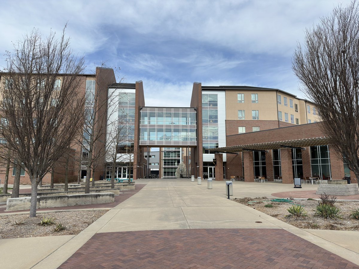 AndyUno1's tweet photo. I have to admit. The @WichitaState campus is amazing #shockervisit https://t.co/DGzBec5CKW