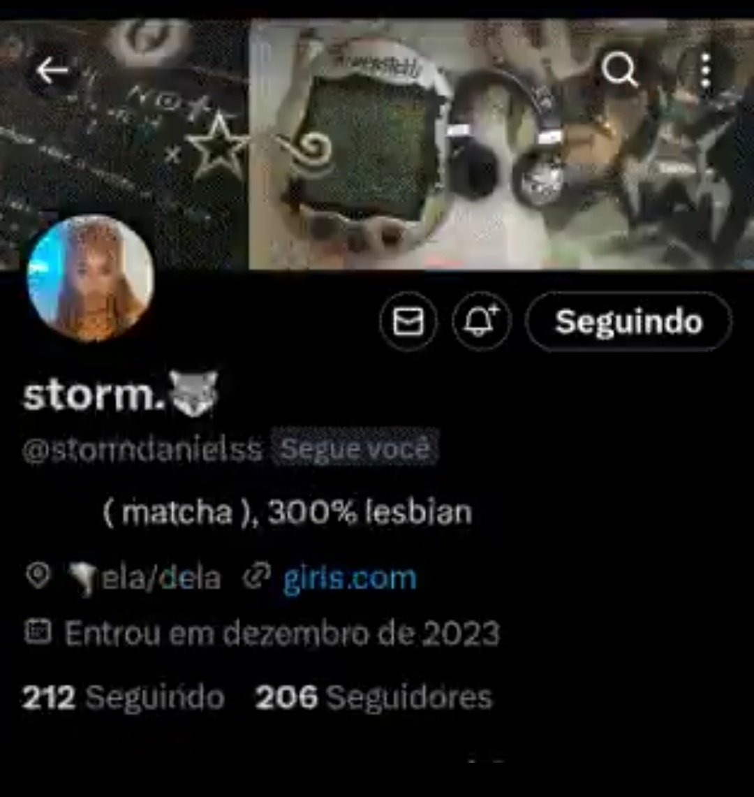 JAMAIS FAÇO ISSO COM A STORM AMO ELA UM BEIJO STORM
