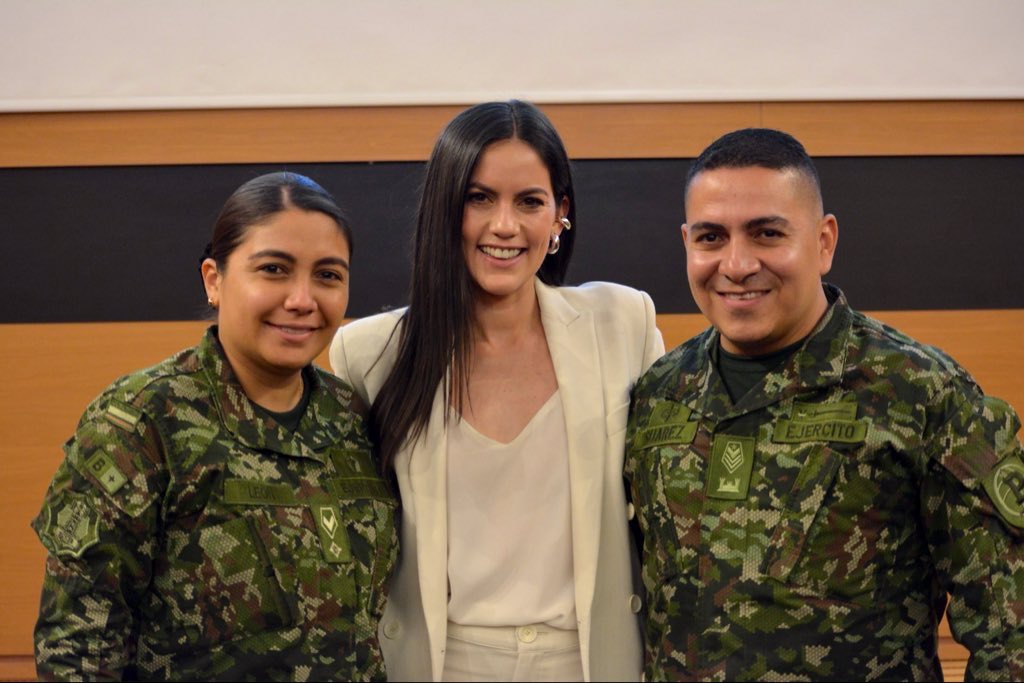 Comando de Personal del Ejército Nacional tweet media