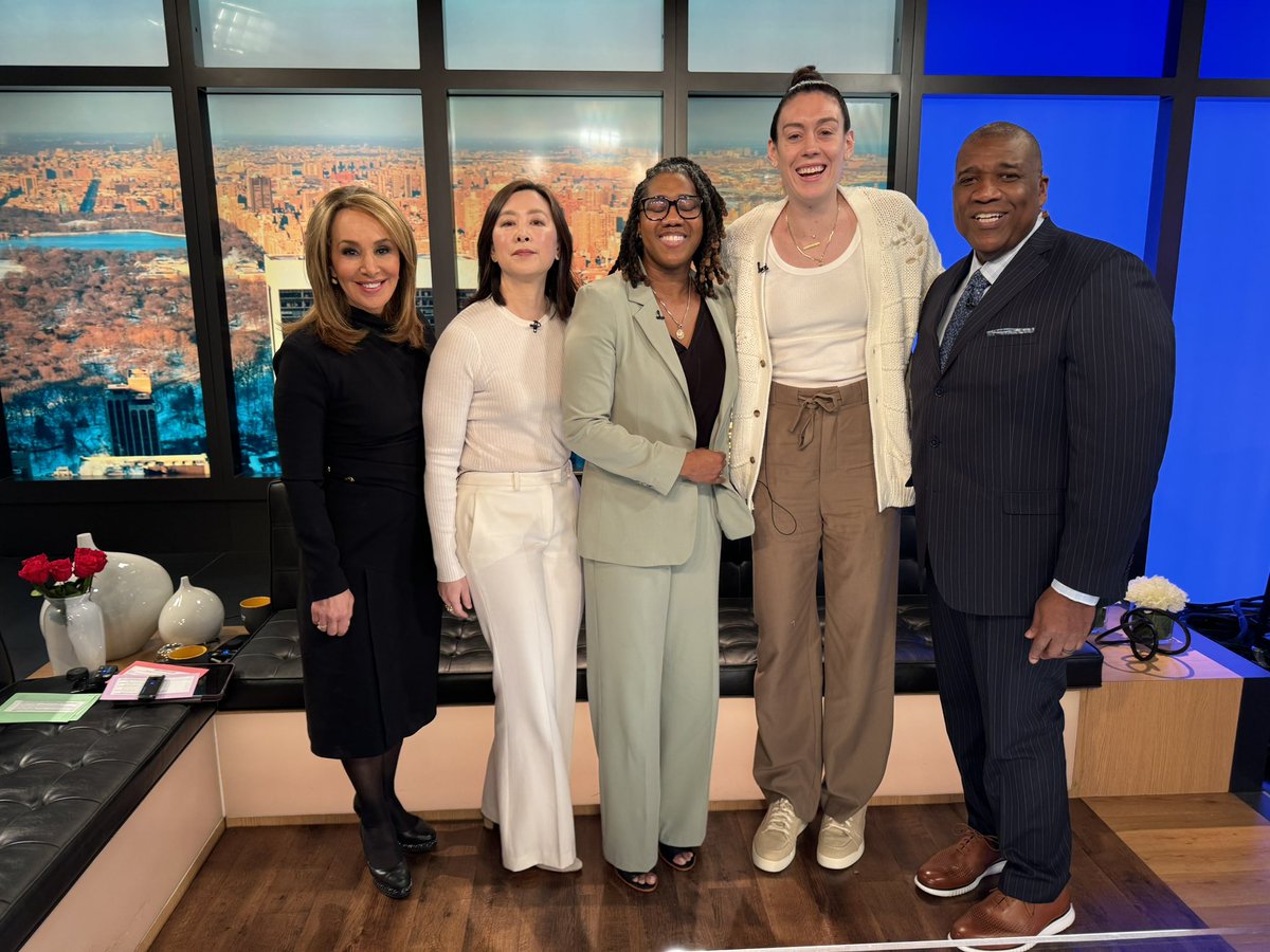 Curt Menefee (@curtmenefee) on Twitter photo Big announcement with <a href="/nyliberty/">New York Liberty</a> star player <a href="/breannastewart/">Stewie</a>, CEO <a href="/KeiaClarke/">Keia Clarke</a>, and owner Clara Wu Tsai as they share that <a href="/fox5ny/">FOX 5 NY</a> and the N.Y. Liberty have signed the first “over the air” broadcast deal in #WNBA history! Big announcement with <a href="/nyliberty/">New York Liberty</a> star player <a href="/breannastewart/">Stewie</a>, CEO <a href="/KeiaClarke/">Keia Clarke</a>, and owner Clara Wu Tsai as they share that <a href="/fox5ny/">FOX 5 NY</a> and the N.Y. Liberty have signed the first “over the air” broadcast deal in #WNBA history!