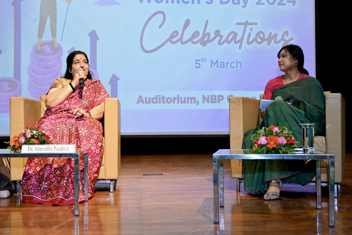 meghnapegu's tweet photo. It was such a pleasure to have a conversation with Padma Shri Dr Anuradha Paudwal, a singer and philanthropist, at the Women’s Day event at ONGC Mumbai. https://t.co/xAUqKi7grA