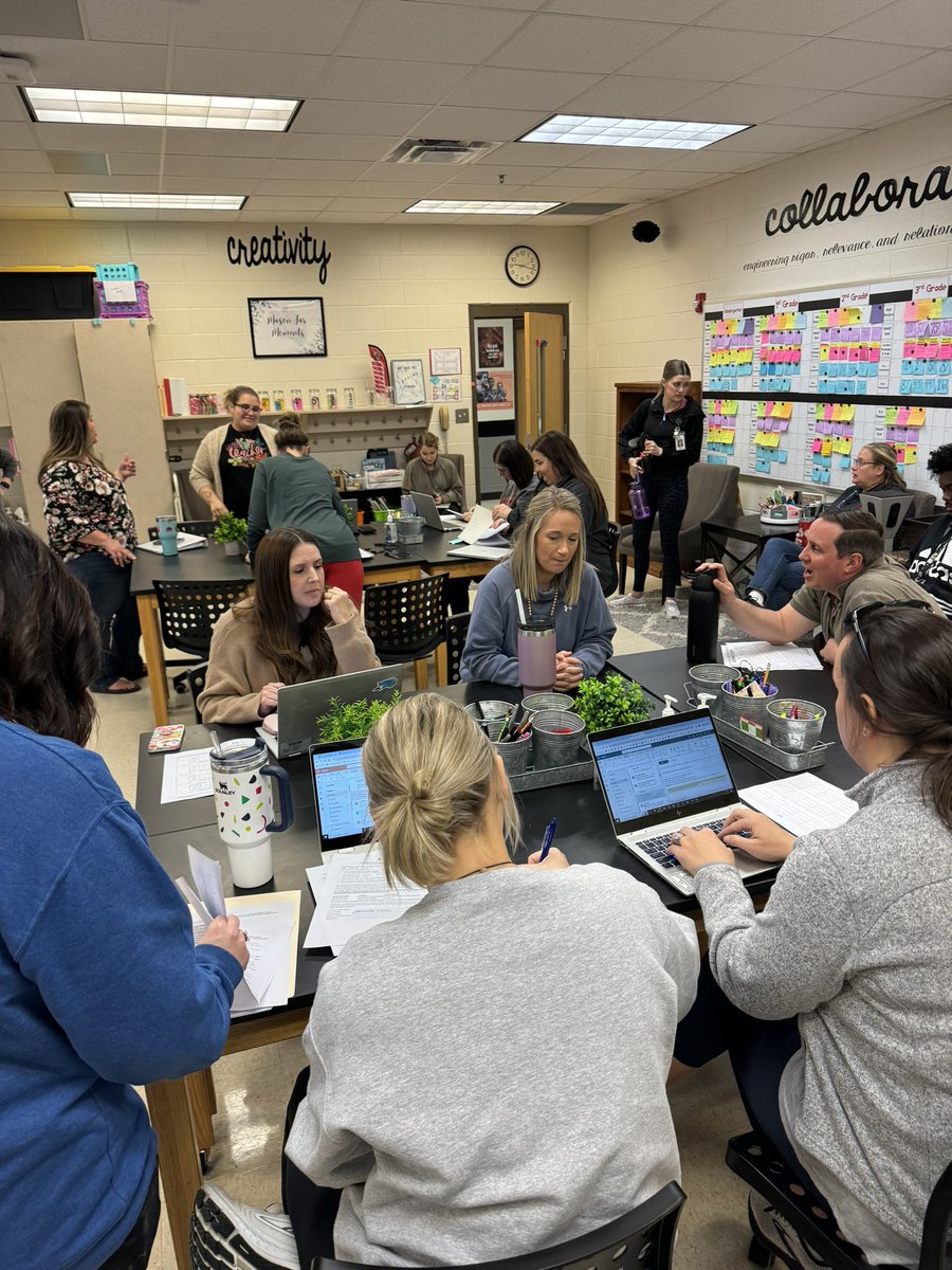 kristin.smith tweet media