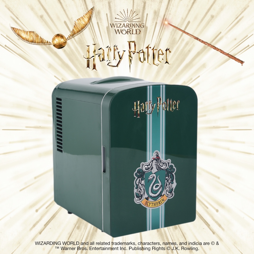 🐍 🍹 Ambition meets refreshment with our Slytherin mini fridge! Ideal for storing your cunningly cool concoctions. 🐍 

Now at Walmart.com