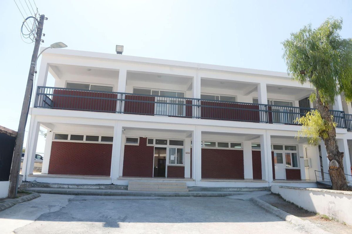 hamcaoglukktc's tweet photo. Gönyeli-Alayköy Belediyesi,Milli Eğitim Bakanlığı ve Özel Sektör işbirliğinin neticesinde  Alayköy İlkokulu 2 yeni derslik projemizde sona gelindi.Bina kısmı tamamen biterken,iç donanım kısmı da kısa zamanda  tamamlanarak yeni derslikler eğitime hazır hale gelecektir. https://t.co/Q6qCKpkeyf