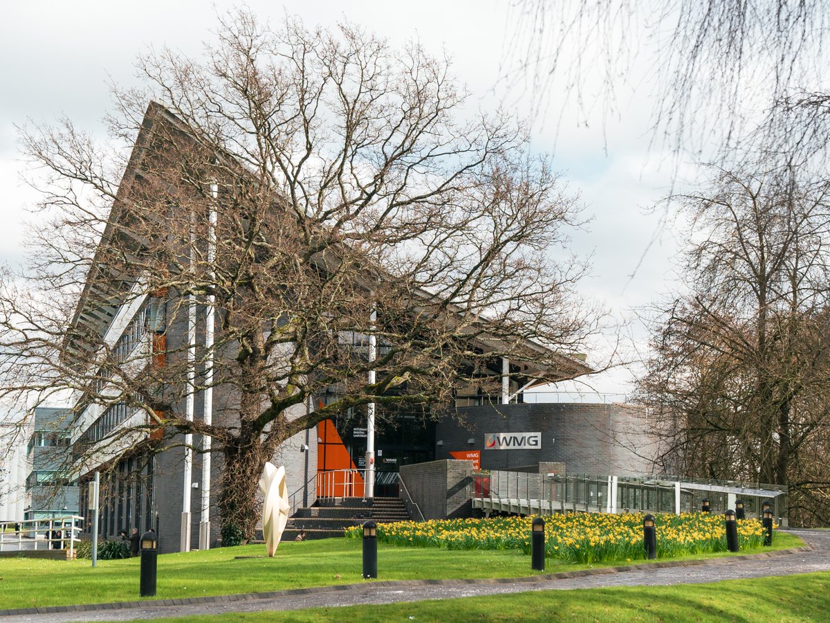 We've been awarded £11mil to train PhD students in computational modelling 💻  

The new Centre for Doctoral Training in Modelling of Heterogeneous Systems will train 50 PhD students to tackle pressing global sustainability challenges.

Find out more ⬇️ 
warwick.ac.uk/newsandevents/…