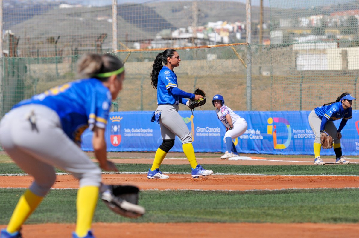 GranCanariaDep's tweet photo. #Softboll
Este fin de semana disfrutamos viendo al @ClubCapitalinos en la Liga de Softboll.
En Telde, vivimos un partido emocionante y no dejamos de animar un solo segundo. Si en algún momento necesitan refuerzos 'pitcher', ¡estamos listos para entrar en acción! https://t.co/wx8DRO12hs