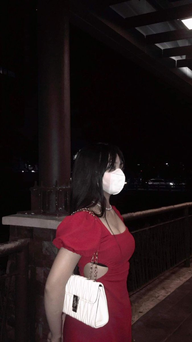 Jhassy_liney's tweet photo. tetap waspada yang ketika pulang malam  malam

#powerhoki #siGadis #viralvideo #slotgacorhariini #slotgacorindonesia #SECRET_NUMBER #Toples #gadisku #wanitasyurga https://t.co/DgMJMST2qV