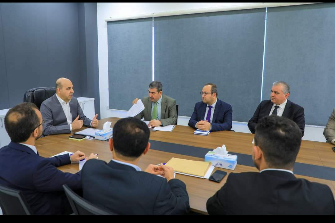 KaifyaliAli's tweet photo. Exlancy minster of Ministry of Municipalities meet with the General Director of Antiquities and Heritage and  all Directorate  of Governorates  discussing a report on challenges and taking the necessary decision regarding them, along with presenting specific Report. https://t.co/EQAphpV4f8