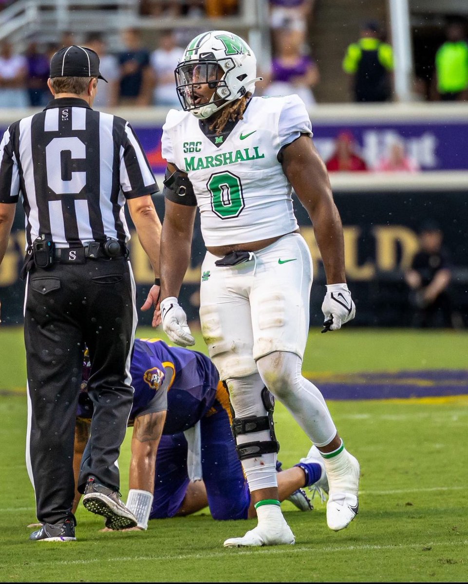 ChrisDaGoat07's tweet photo. ✞ AGTG After a Great Conversation with @street_ralph I am Blessed to Receive an Offer From Marshall University 🟢⚪️ #GoHerd #Marshall @CoachHuff @RecruitTheHerd @BHoward_11 @MohrRecruiting @ChadSimmons_ @Andrew_Ivins @RivalsFriedman @SWiltfong247 @JohnGarcia_Jr @COACH217ROLAND https://t.co/3PiFbSS1KN