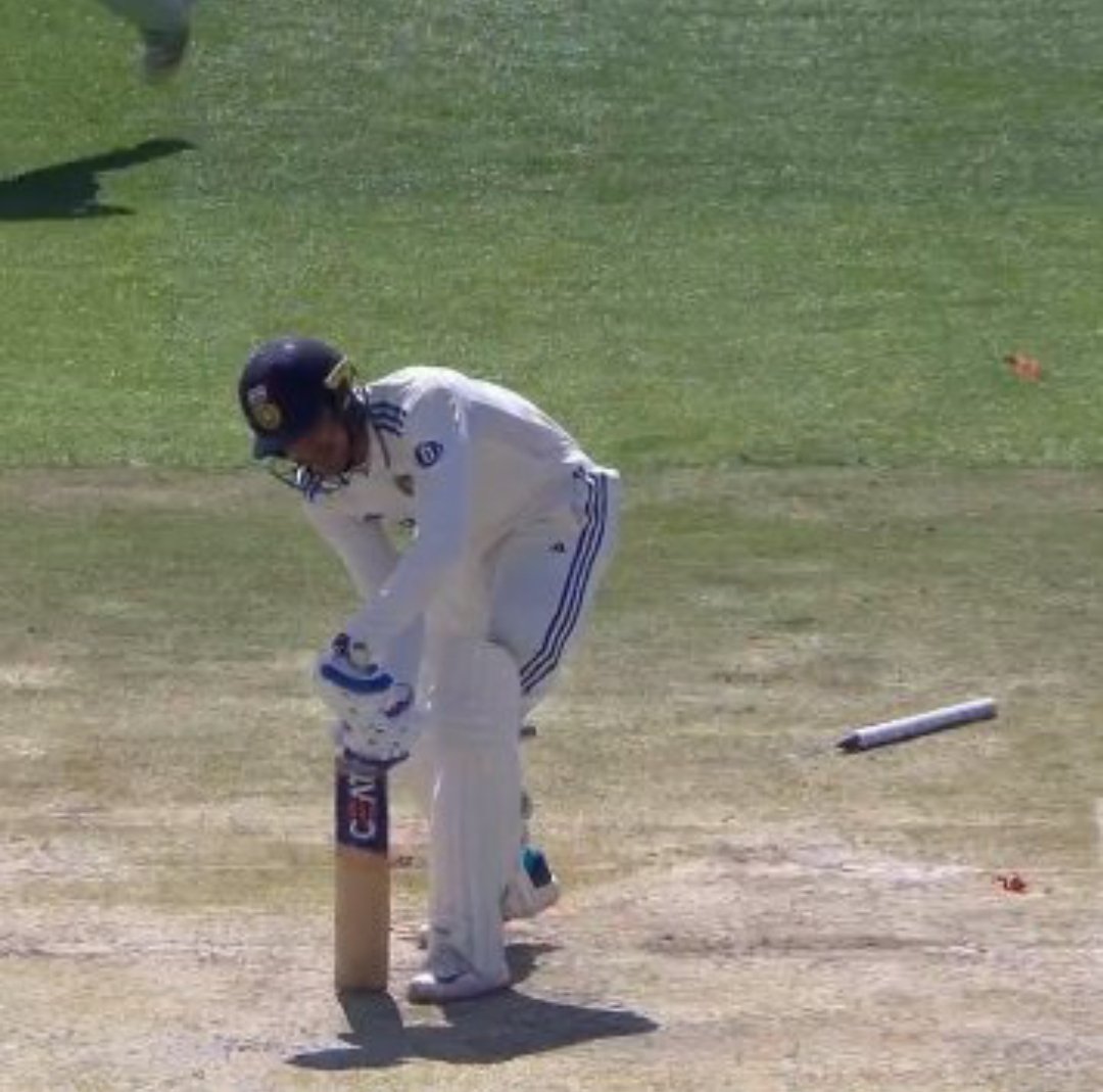 <a href="/mufaddal_vohra/">Mufaddal Vohra</a> Anderson Owns Raod Prince both off and on the field 😂😂