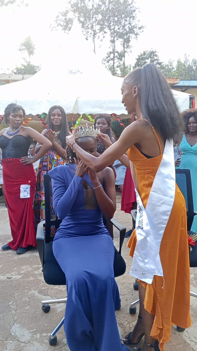 pohatv_'s tweet photo. Thank you #Murangaprisonsalonandchapati #MissMurangaPrison #SimamanaMtoto20thedition
Airbnb Jacque Maribe #WhatsApp Scripted Somalis Amerix KCSE #LGBTQ Al-Shabaab Citizen TV #SingleKiasi president ruto atbbsmall Haitians The US Boeing Joho Mason Mount Andrew Tate #Tanzania Sonko https://t.co/fqlqNIexGS