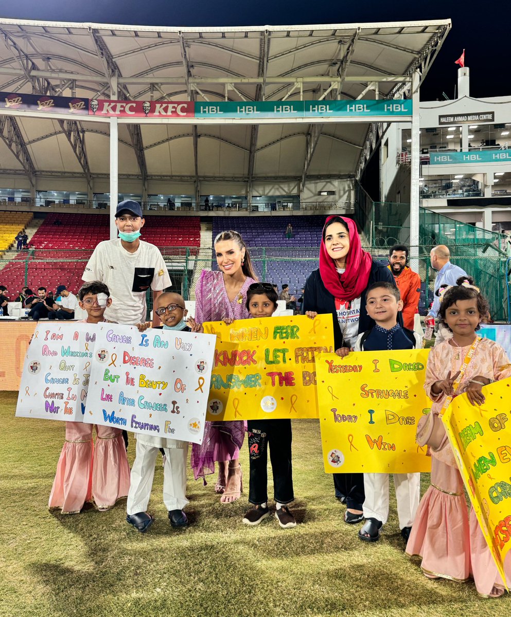 The bravest people in the stadium today aren’t the players, they’re these fighters. Supporting Golden Ribbon day at @thePSLt20 today 💛 and kicking childhood cancer to the curb 👊🏼
