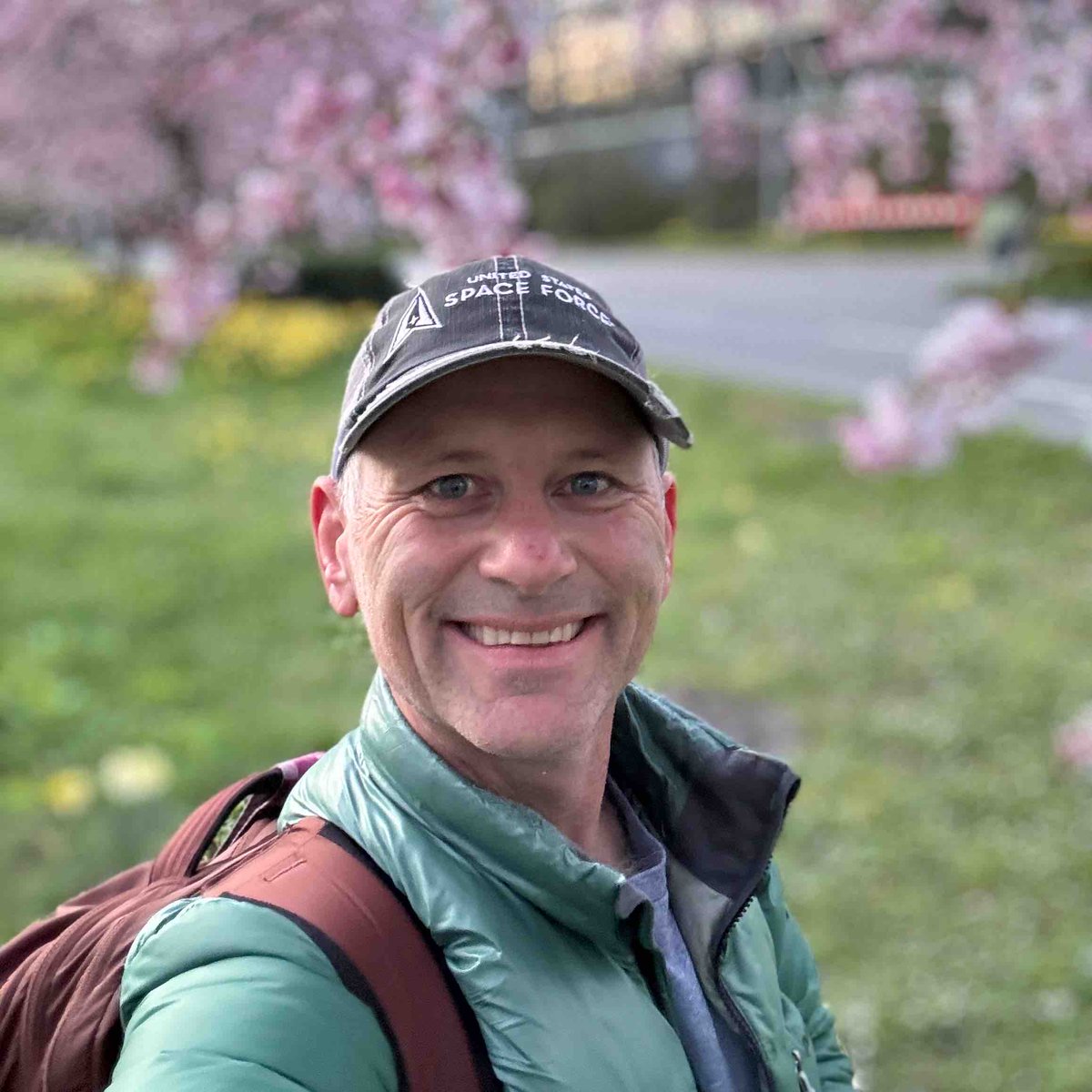 JasonWomack's tweet image. #Gratitude isn’t just polite; it shapes careers. Sending personalized thank you notes opens doors and forges unexpected connections. #StartWriting.