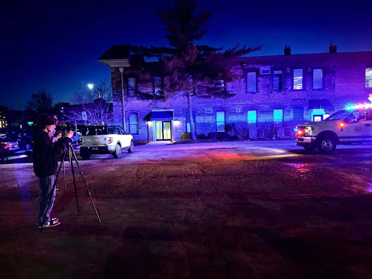 SCNkypjohnson's tweet photo. Last night I took our video news team to the city of St. Charles Emergency Management Team to film footage for an upcoming news feature. It was a great real world setting &amp; we all learned a lot! Thank you Mark, Paul and team for being so welcoming &amp; allowing us into your space. https://t.co/9Hg8IqgyIt