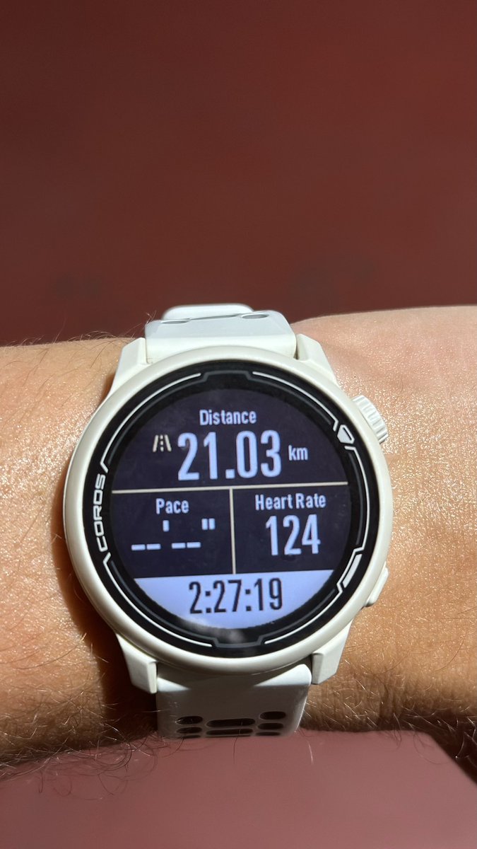 liftruncode's tweet photo. Half marathon. Tom and Jerry, a Jurassic Park edition. https://t.co/0CFgQdVmQM