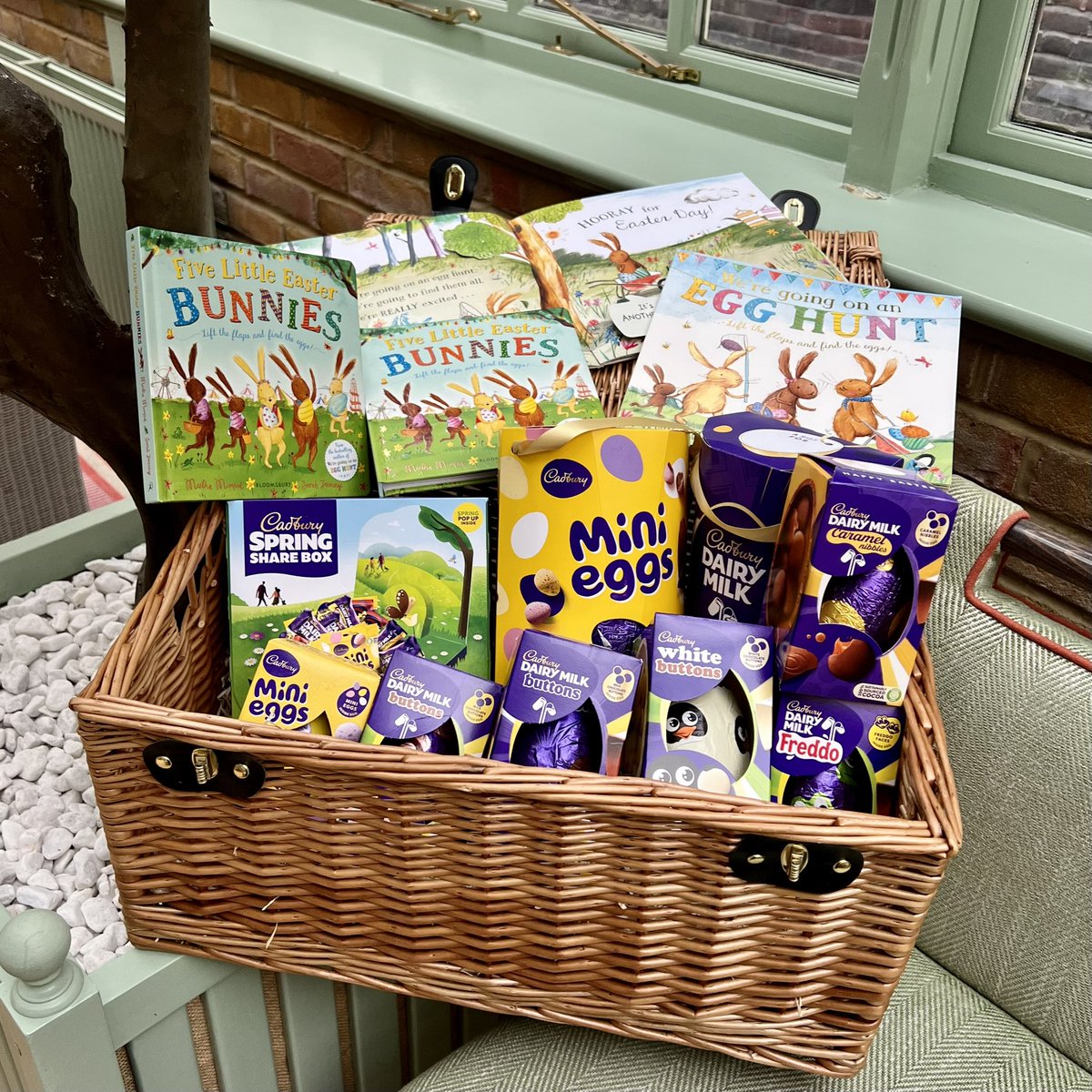 Bloomsbury Kids & YA UK tweet media