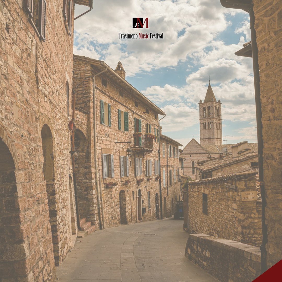 TrasimenoMusic's tweet image. 🌿 Esplora l'incantevole Umbria, dove danzano colline verdi

🎶 Come note di una melodia, i borghi medievali dipingono i paesaggi

🍷 Assapora la cultura, ricca come una composizione orchestrale

Umbria: bellezza senza pari✨

#trasimenomusicfestival 
#angelahewitt
@HewittJSB