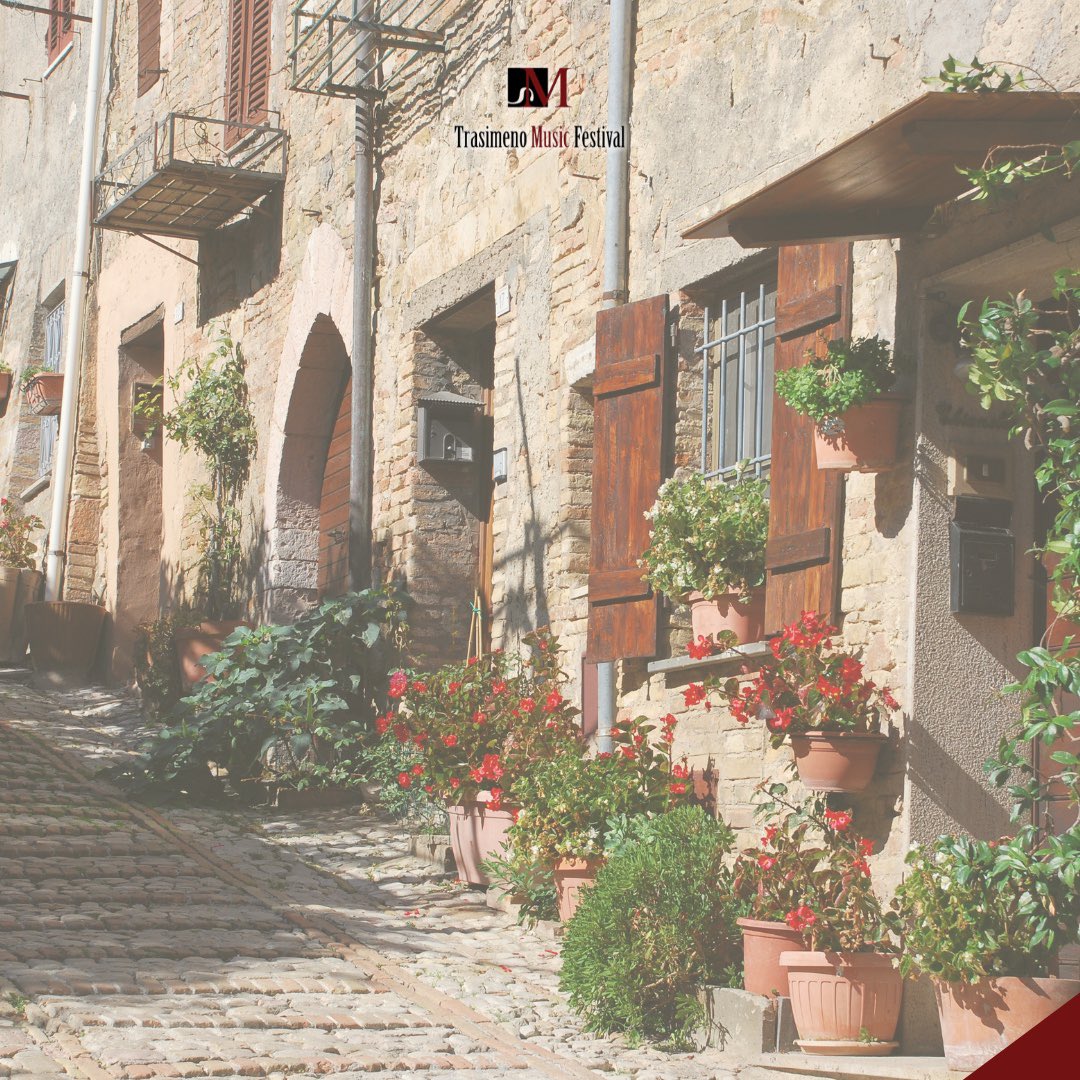 TrasimenoMusic's tweet image. 🌿 Esplora l'incantevole Umbria, dove danzano colline verdi

🎶 Come note di una melodia, i borghi medievali dipingono i paesaggi

🍷 Assapora la cultura, ricca come una composizione orchestrale

Umbria: bellezza senza pari✨

#trasimenomusicfestival 
#angelahewitt
@HewittJSB