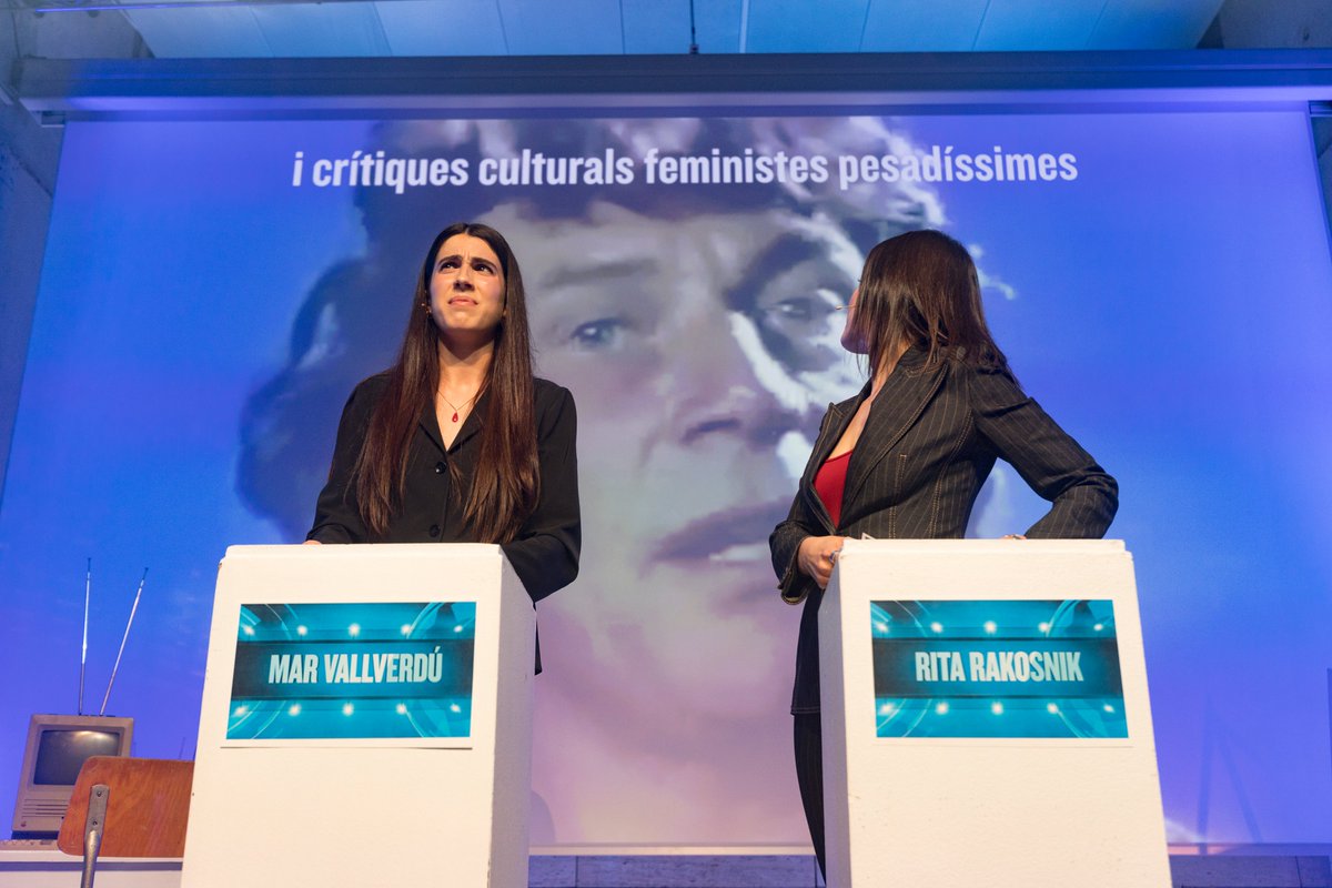 Filles d'Internet tweet media