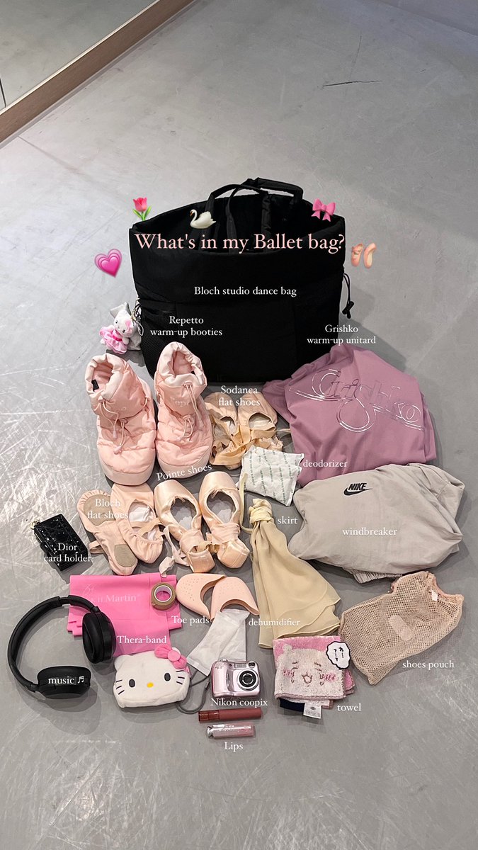 strwbryella's tweet photo. What's in my Ballet bag? 🩰🎀 https://t.co/yhKT1lY8T1