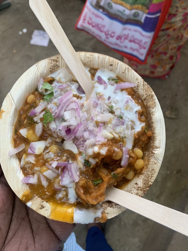 Papdi chaat at Royal Chaat Bhandar #SoYummy