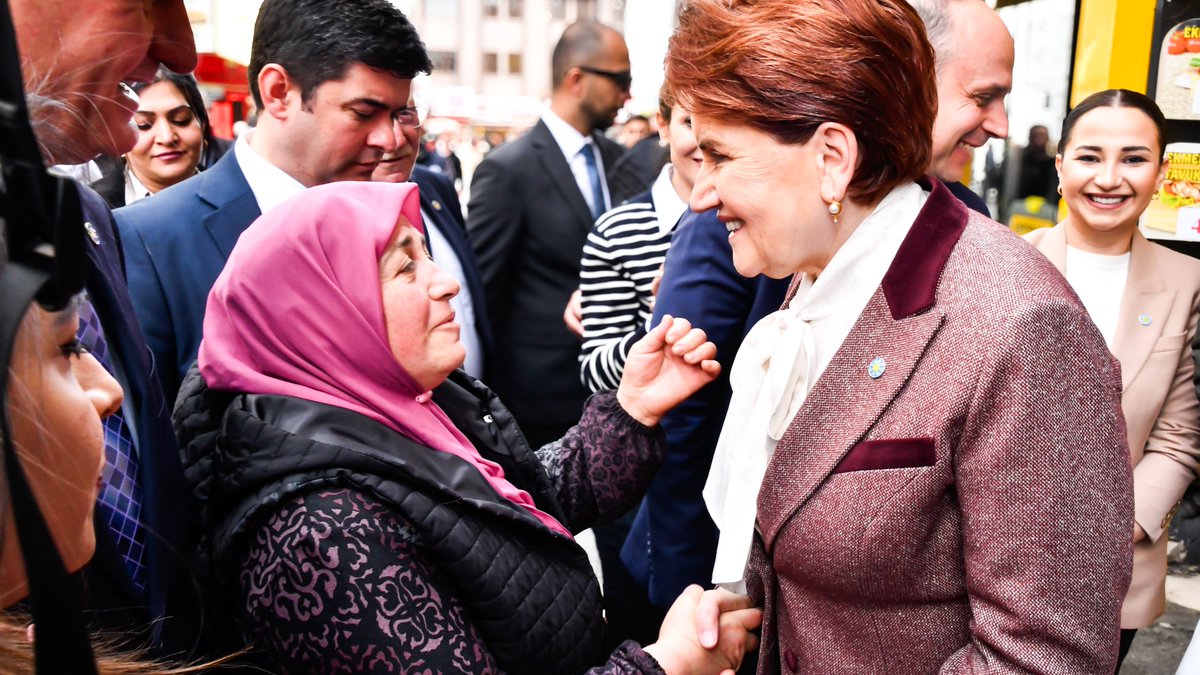 Milletimizin sadece oylarına değil; elinden tutmaya, yüzünü güldürmeye, derdine derman olmaya da talibiz!

Bugün Düzceli vatandaşlarımızdan da söz aldık, 31 Mart'ta hep birlikte güçleneceğiz...