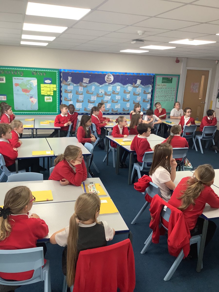What a fabulous start to #ScienceWeek24. We began the morning by researching and debating what was the most important cause for the extinction of the dinosaurs!