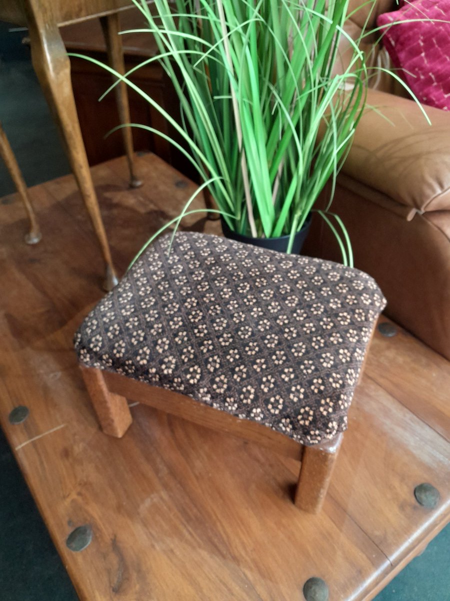 Sofa_Project's tweet image. New in! Some lovely new stock at our Gloucester Rd shop this week 😍 We're open 7 days a week - come and take a look #RecycleReuse #SecondhandShopping #GreenChoice #ReusedFurniture #DonatedFurniture #BristolCharity #InteriorDesign #VintageInteriors