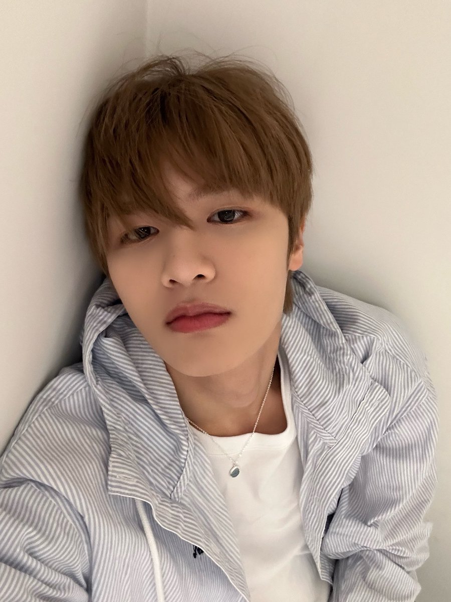 [#지은호]
벌써 내일이라니.. 얼른 보고 싶다궁ㅇ😆

#루네이트 #LUN8 #보고싶은표정 #얼릉만나!!